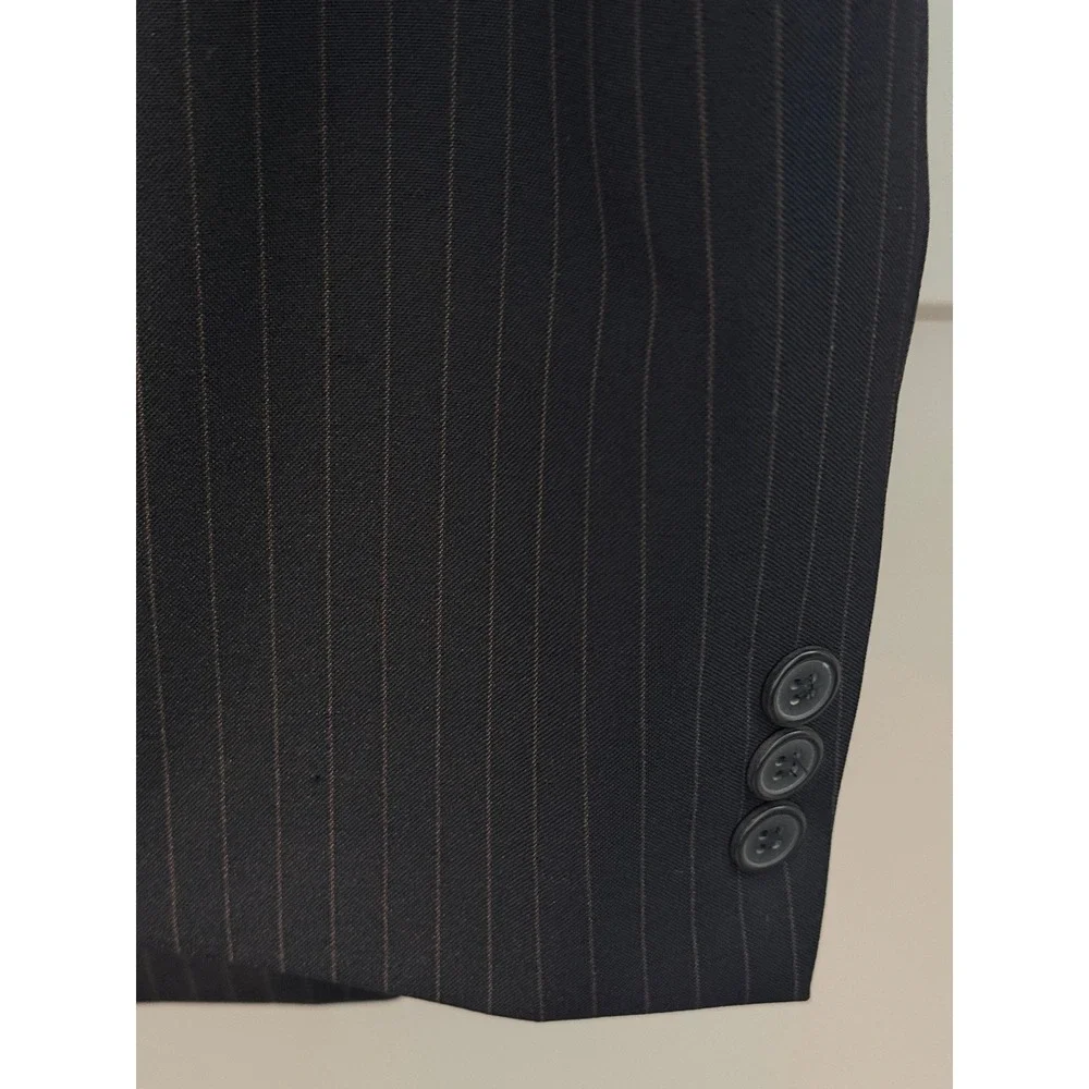 Duke Signature Collection Navy Pinstriped‎ Fully Lined Navy Blazer size 48R